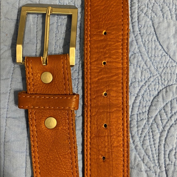 Men's Carmel Leather Belt - Picture 4 of 4